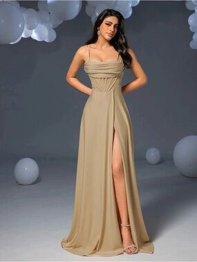 Faeriesty Solid Spaghetti Straps Split Thigh Formal Corset Dress in Champagne